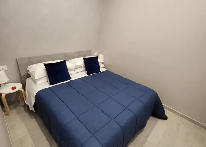 Nyaraló Manthy Posizione *